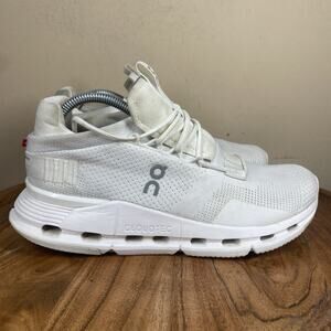 On Cloud Cloudnova Undyed White Womens Triple White Size 7.5 Running Shoes